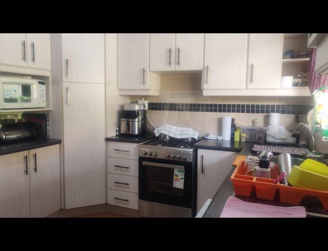 3 BEDROOM HOUSE SOLD IN NORTHDENE